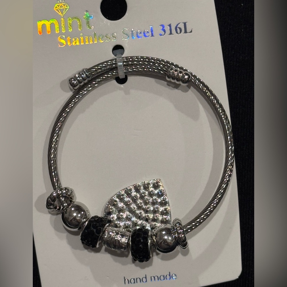 Mint Silver Stainless Steel Adjustable Bracelet Heart Charm and Black Accents - Picture 4 of 6